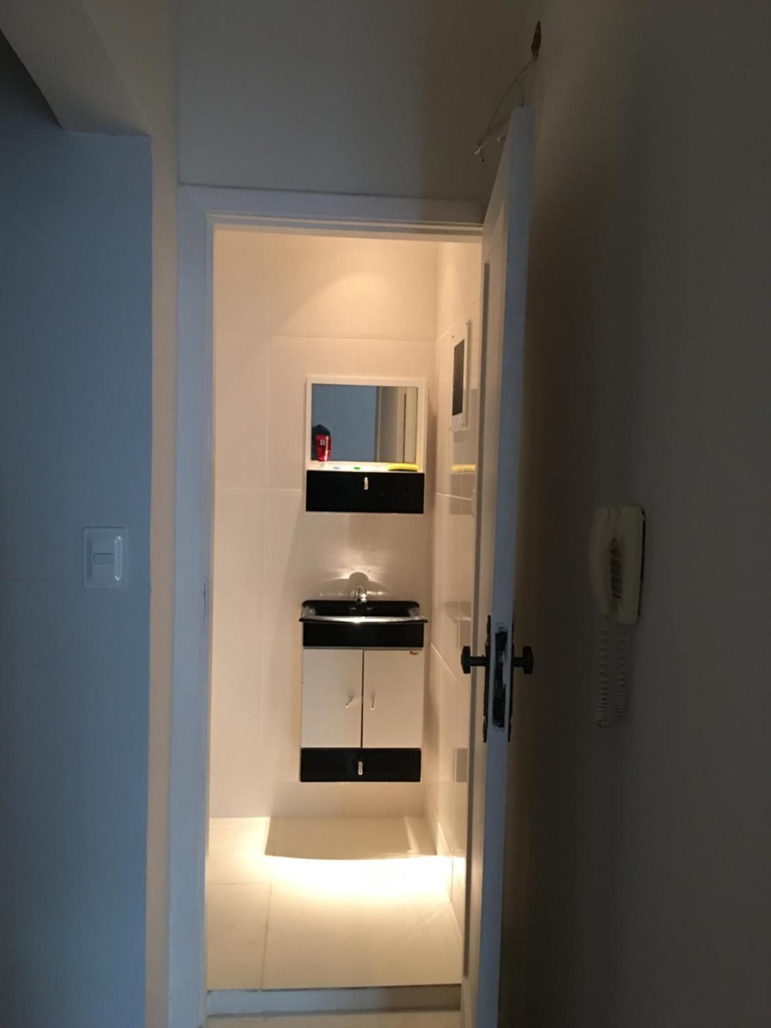 1 Block From Copacabana Beach, Whole Apt, Posto 4 Rio de Janeiro Exterior photo